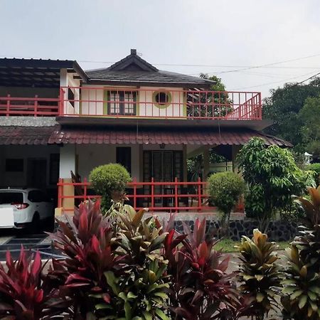 Guest House Sakura F3 Bogor Exterior foto