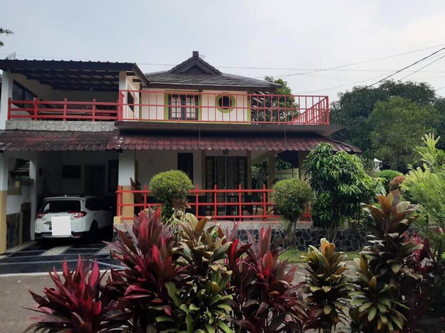 Guest House Sakura F3 Bogor Exterior foto
