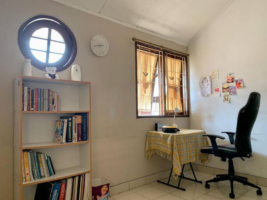 Guest House Sakura F3 Bogor Exterior foto