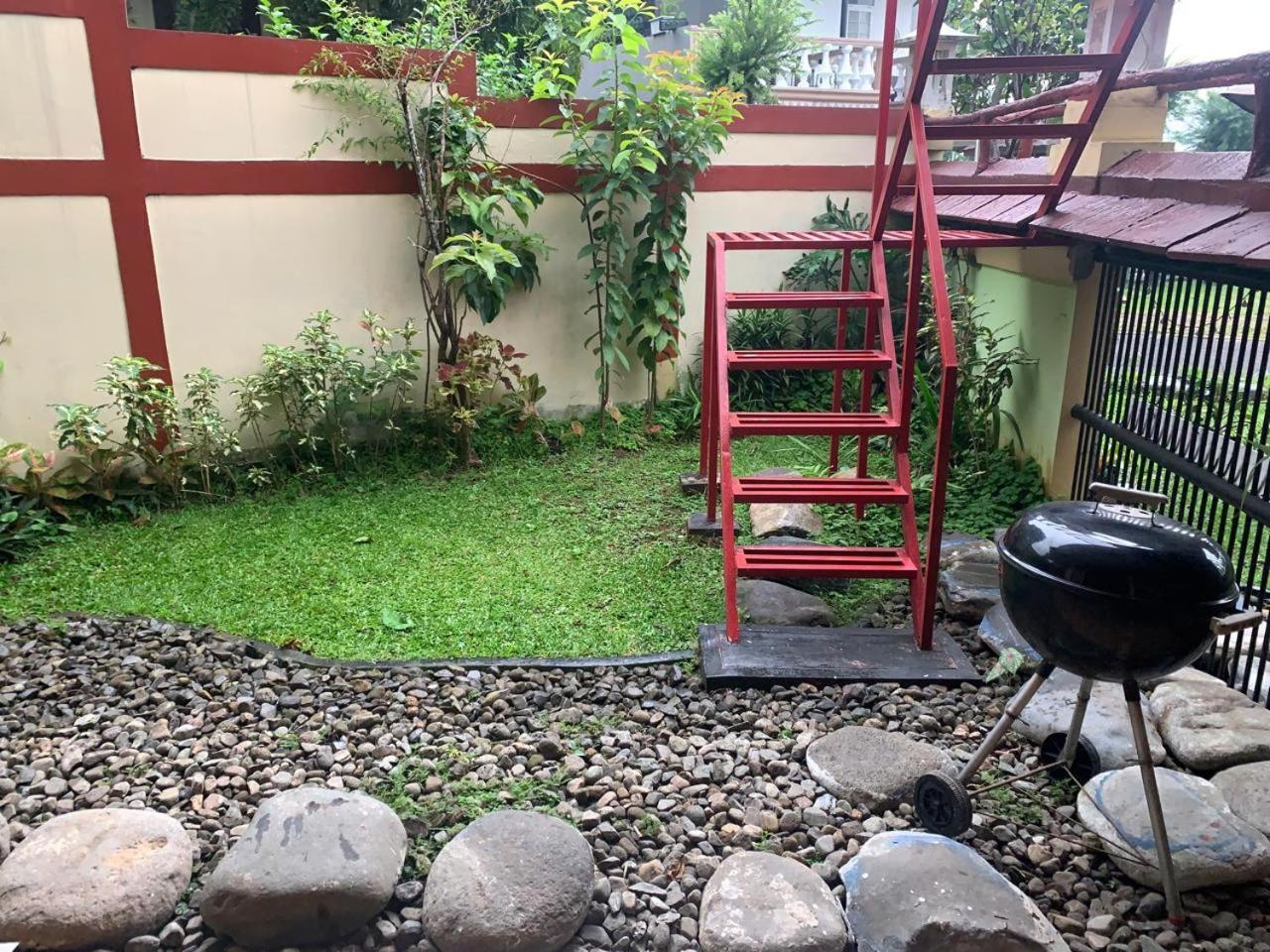 Guest House Sakura F3 Bogor Exterior foto